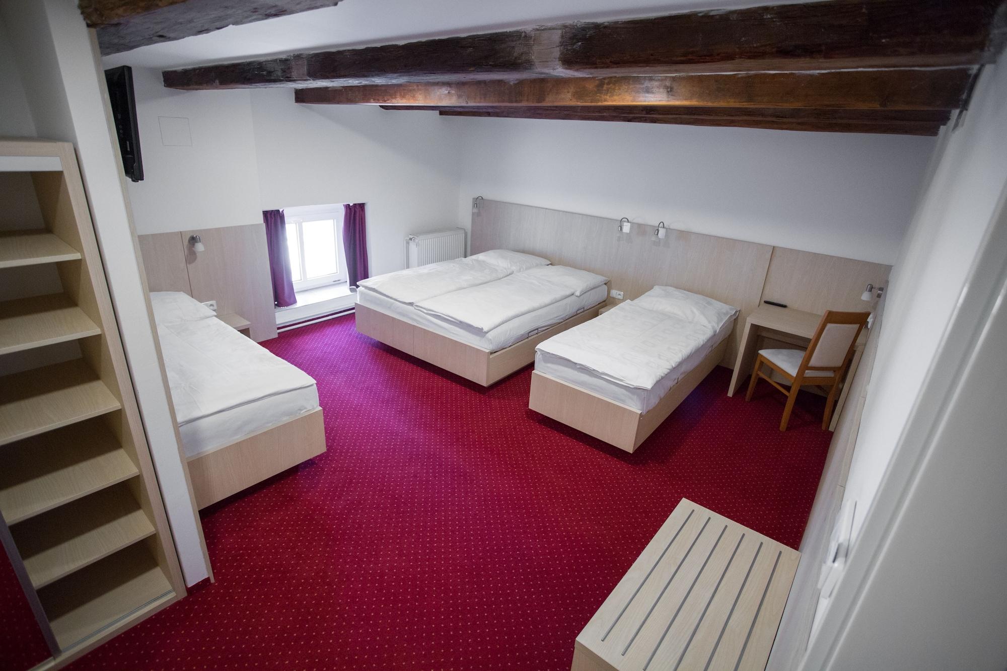 Pivovar Hotell 3*