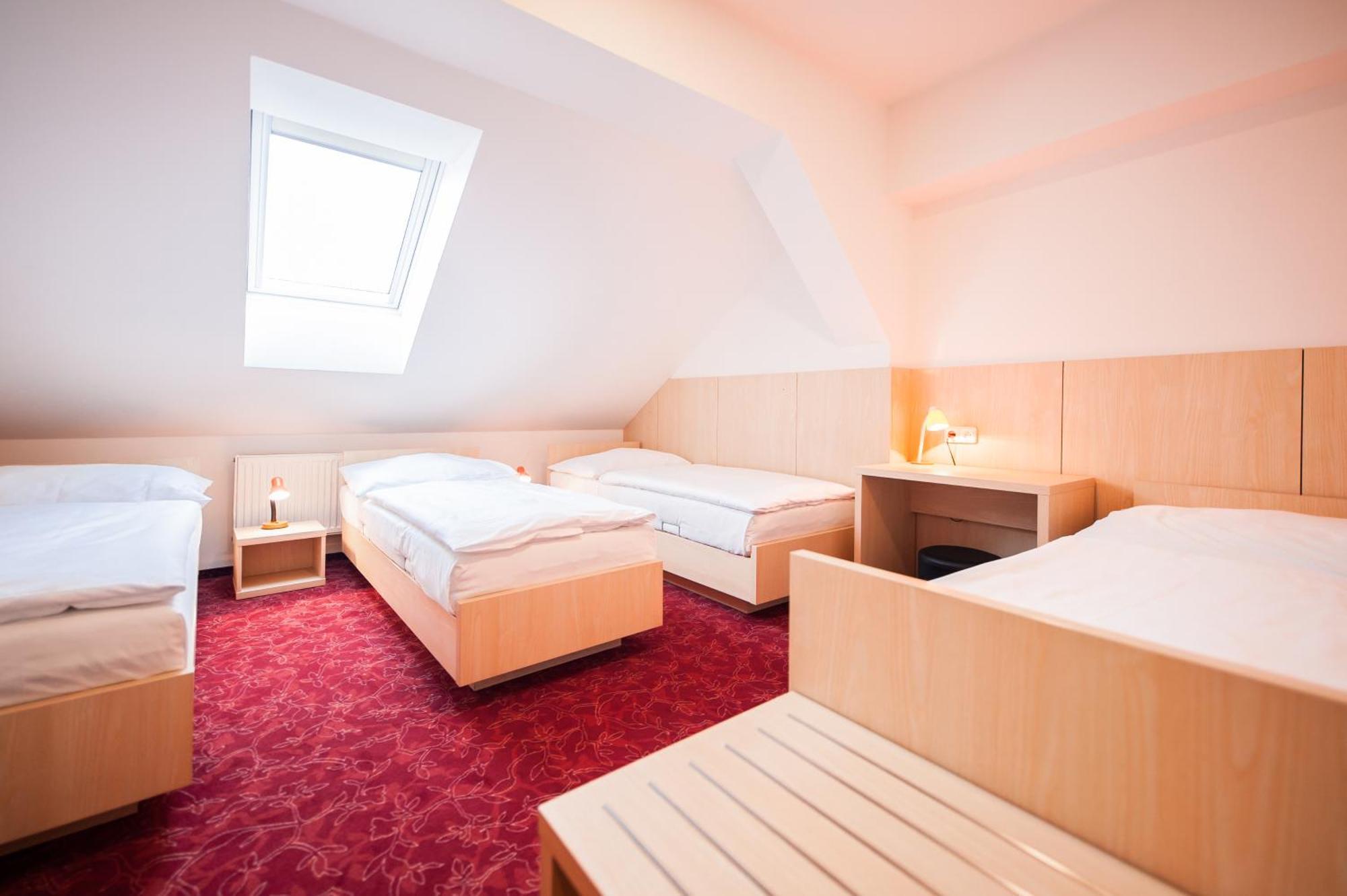Pivovar Hotell 3*