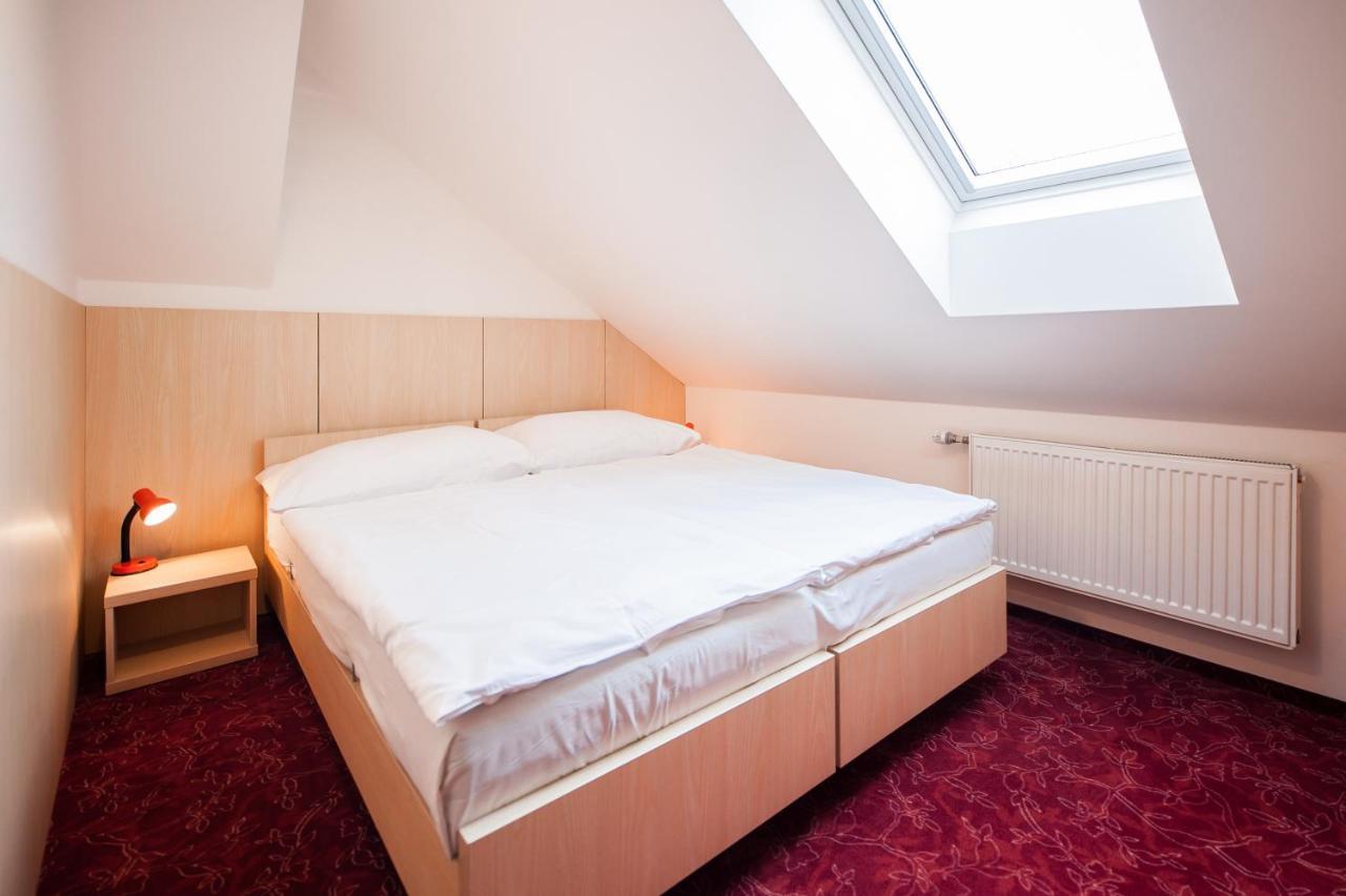 Hotell Pivovar 3*